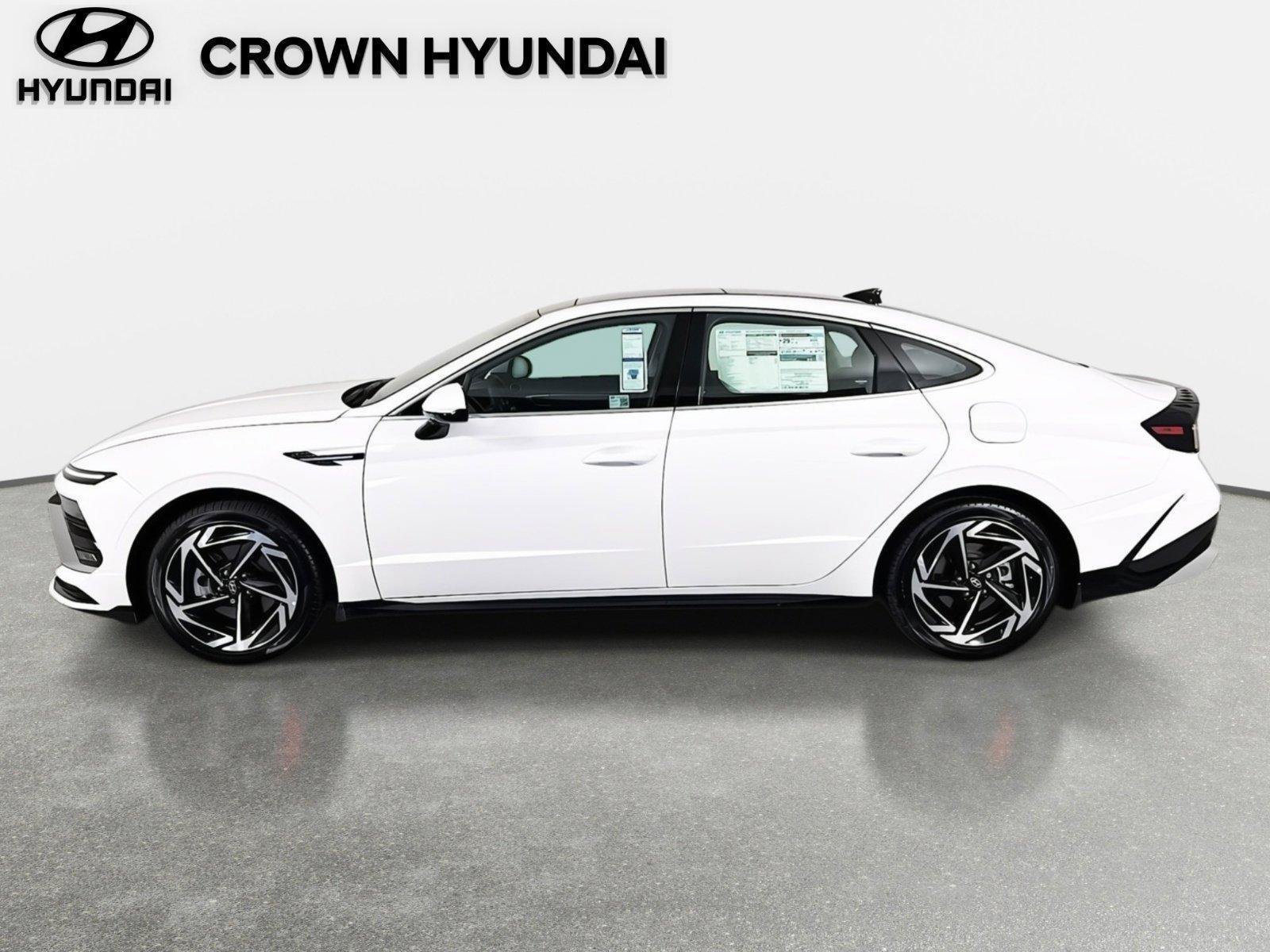 New 2025 Hyundai Sonata SEL FWD image 4