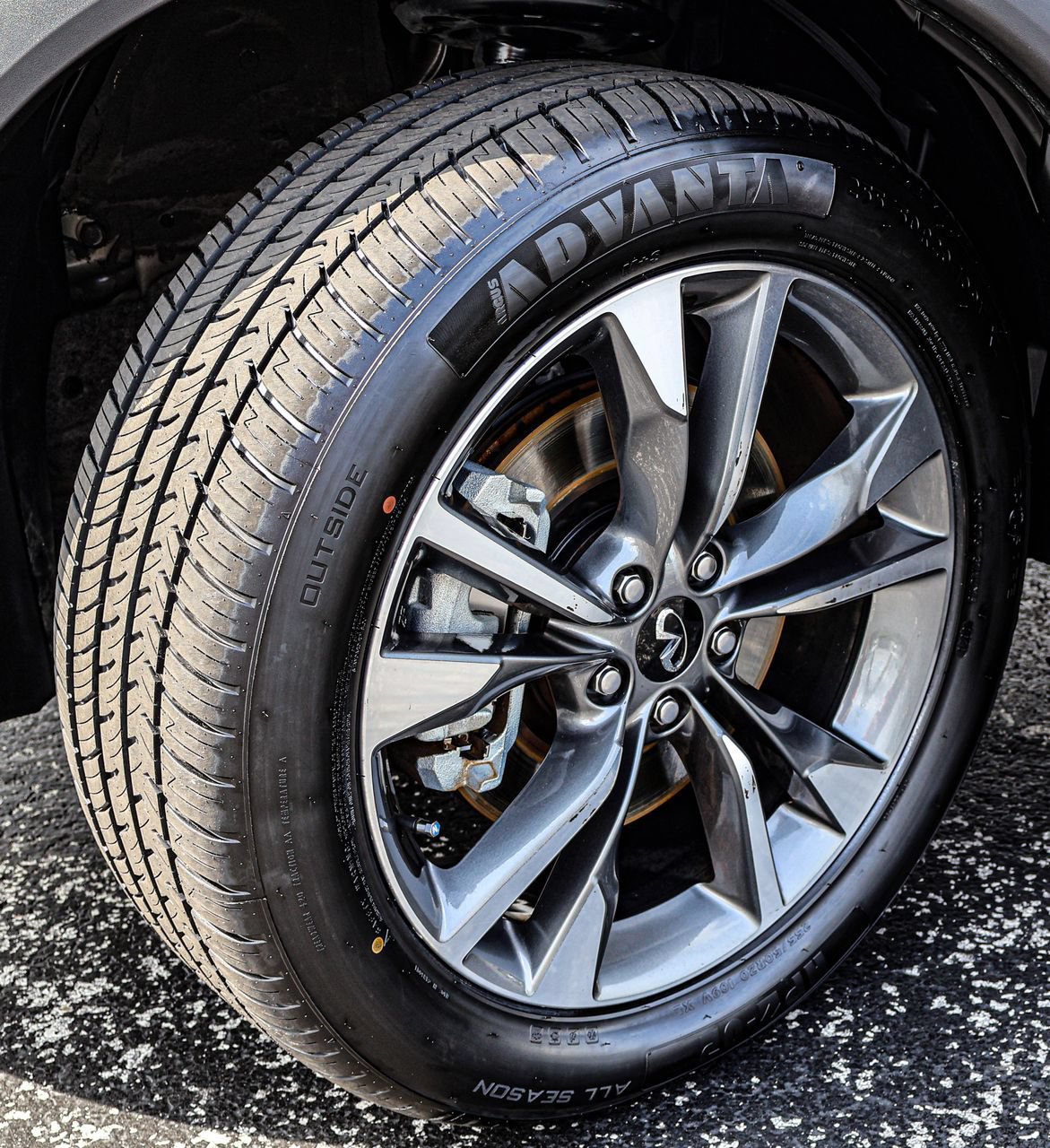 Used 2023 INFINITI QX60 Luxe w/ Cargo Package FWD image 10