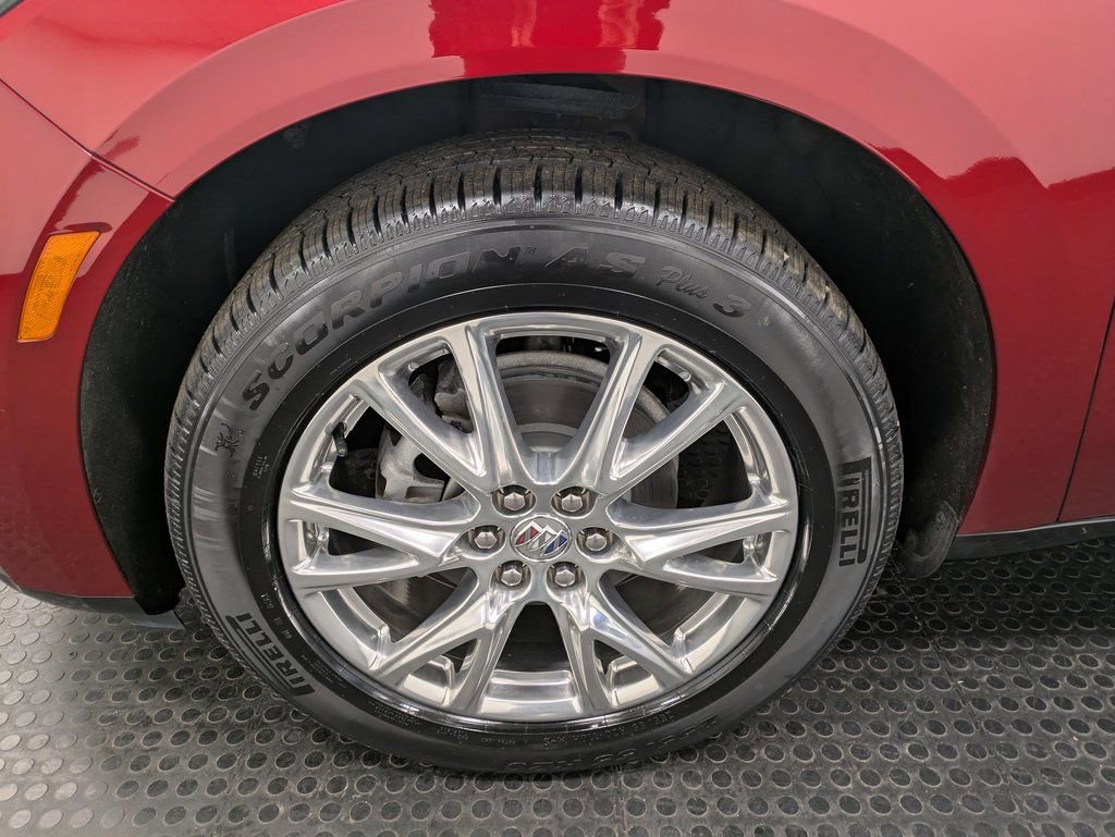 Used 2023 Buick Enclave Essence w/ Experience Buick Package image 7