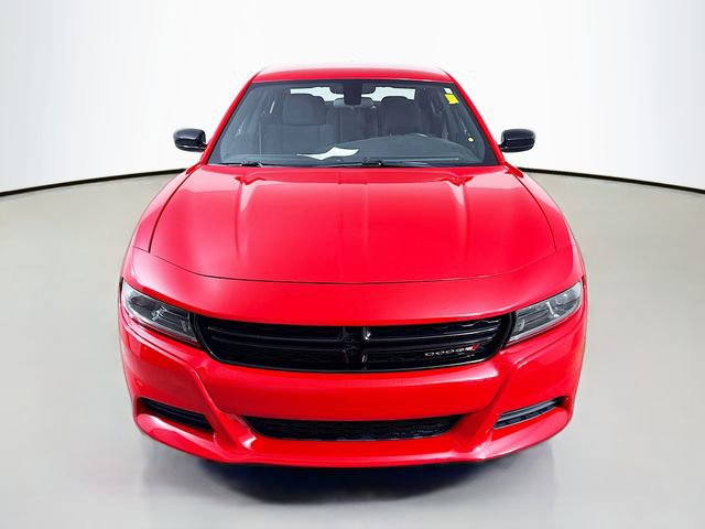 Used 2023 Dodge Charger SXT image 2