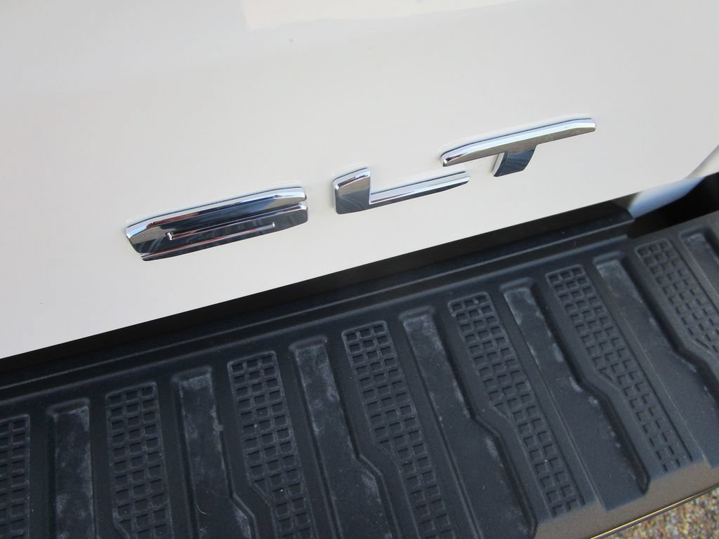 New 2026 GMC Sierra 1500 SLT w/ SLT Premium Package AWD/4WD image 16