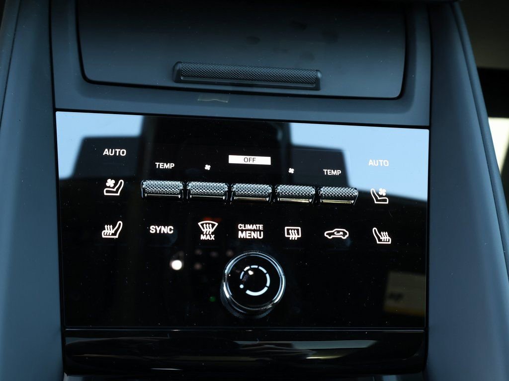 Used 2025 Porsche Macan Turbo Electric image 30