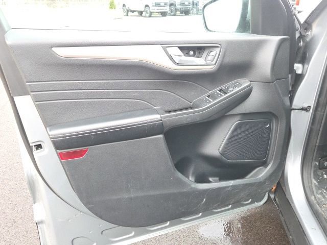 Used 2021 Ford Escape SE w/ Convenience Package image 27