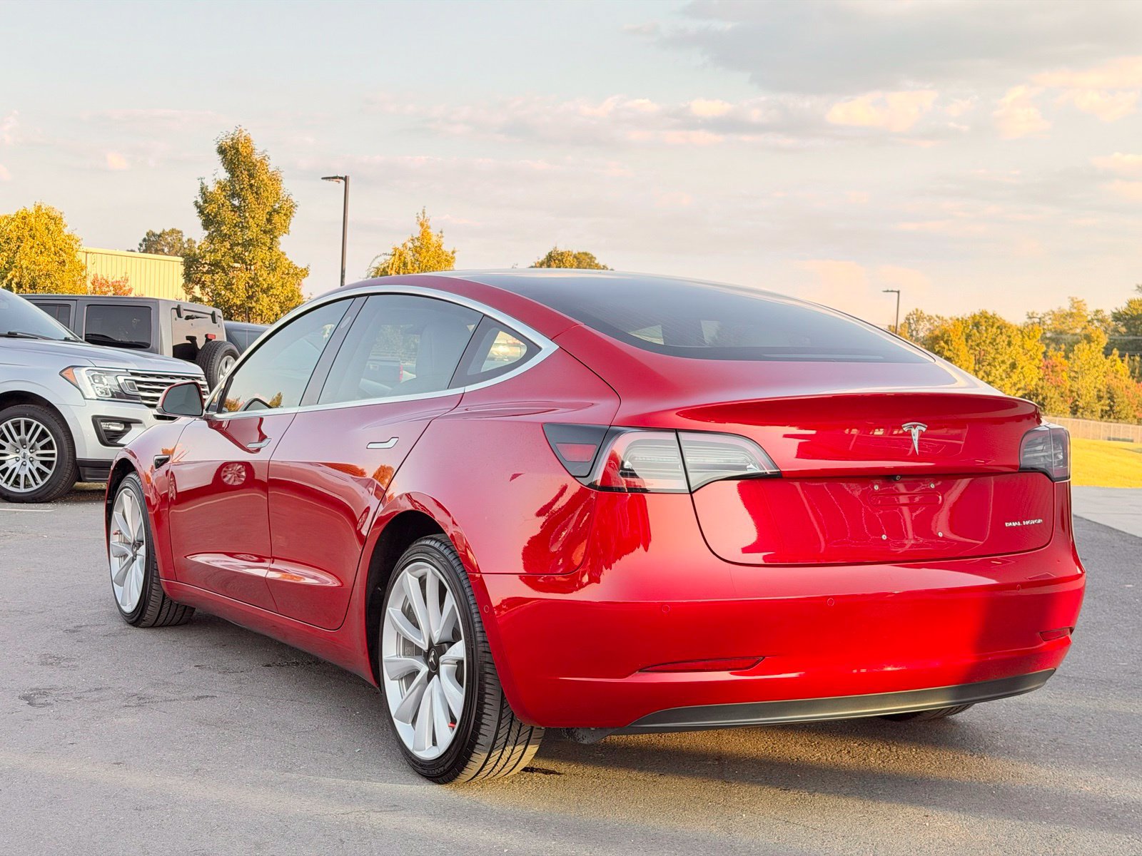 Used 2018 Tesla Model 3 Long Range AWD/4WD image 14