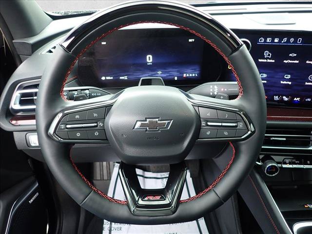 New 2026 Chevrolet Traverse RS w/ LPO, Floor Liner Package AWD/4WD image 15