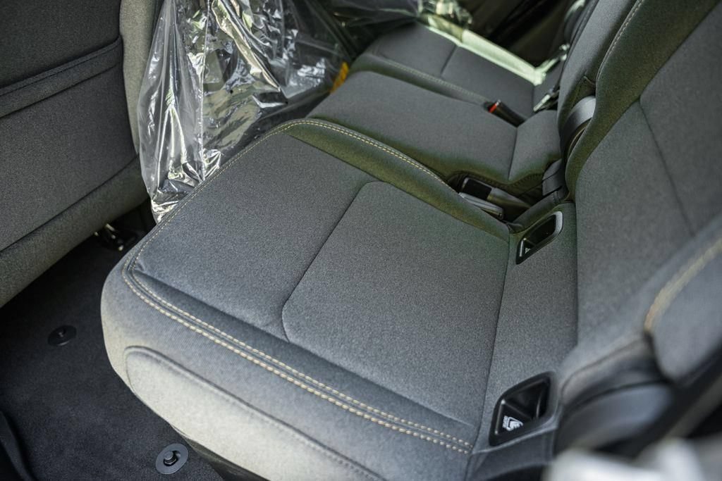New 2025 Jeep Gladiator Sport AWD/4WD image 34