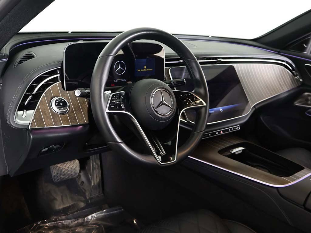 Used 2025 Mercedes-Benz E 450 4MATIC Sedan w/ Multicontour Seating Package image 29