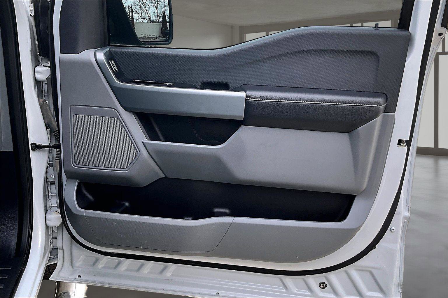 Used 2022 Ford F150 XLT w/ Trailer Tow Package image 25