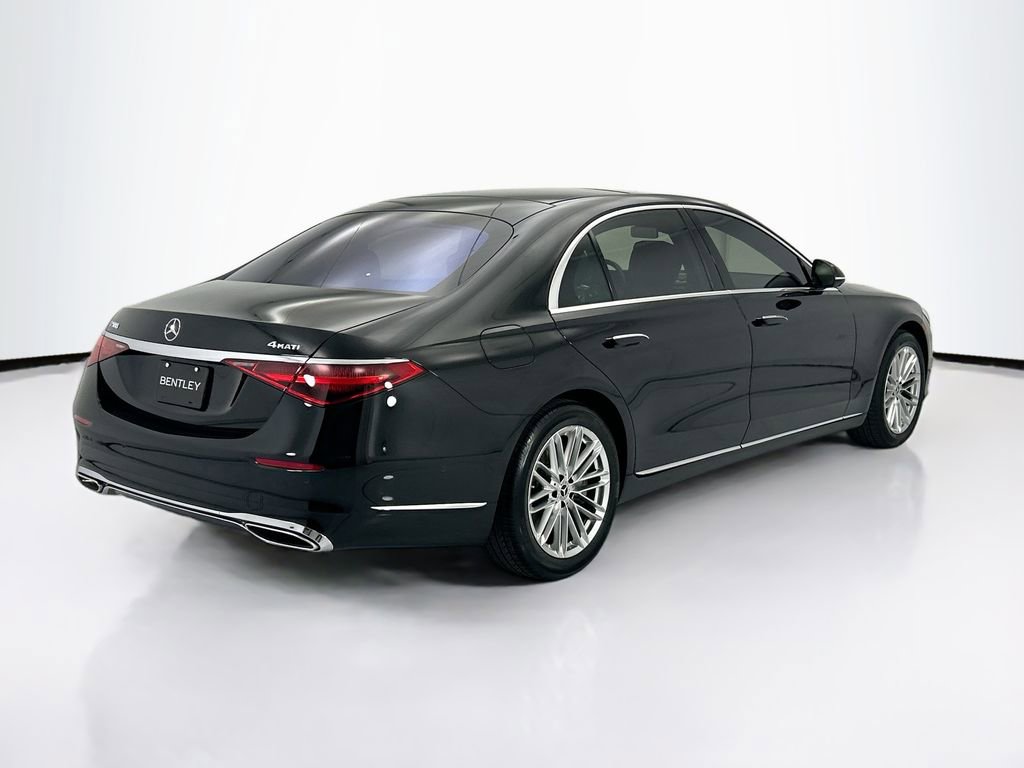 Used 2022 Mercedes-Benz S 580 4MATIC Sedan image 5