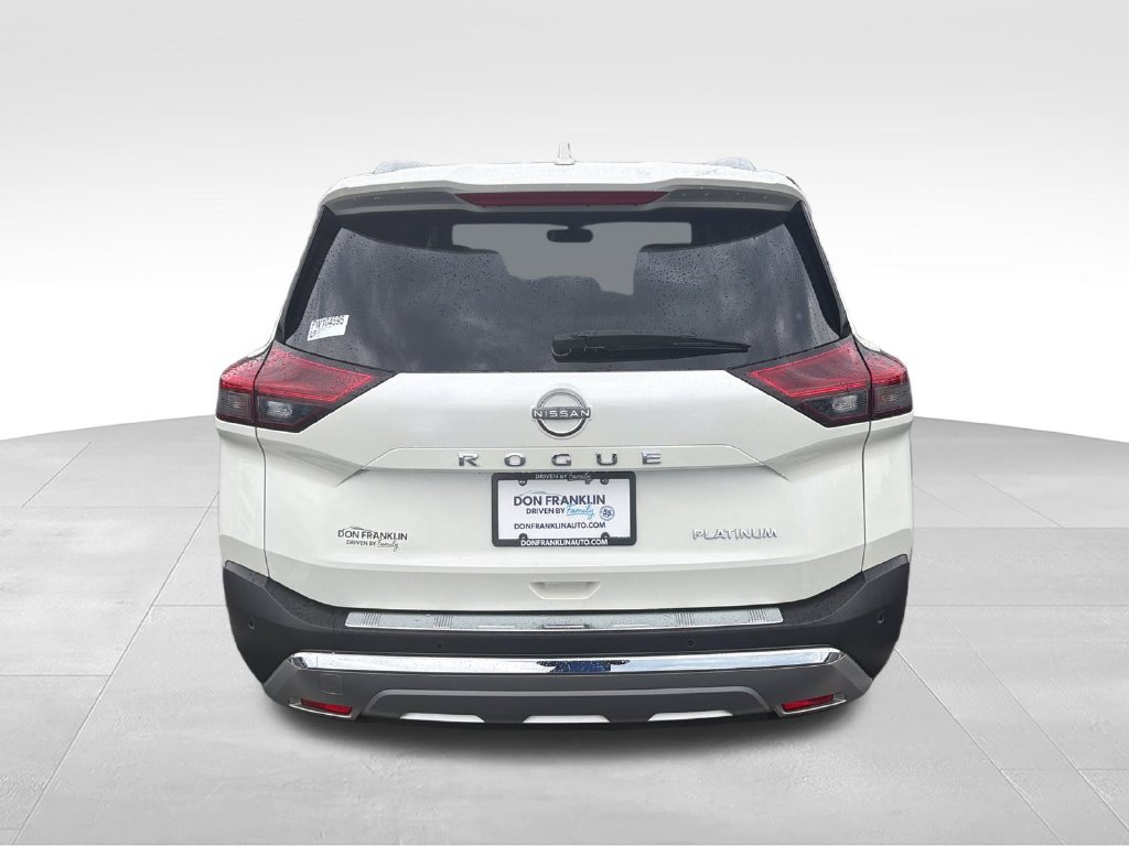 Used 2023 Nissan Rogue Platinum w/ Platinum Premium Package FWD image 5