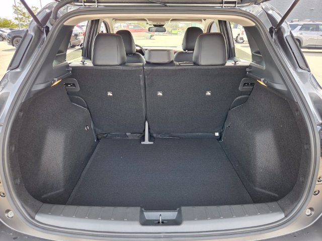 New 2027 Nissan Kicks SR w/ SR Premium Package FWD image 15