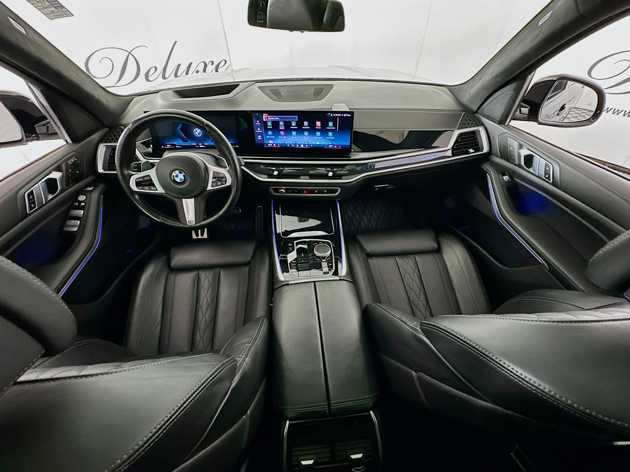 Used 2024 BMW X7 xDrive40i w/ M Sport Package image 19