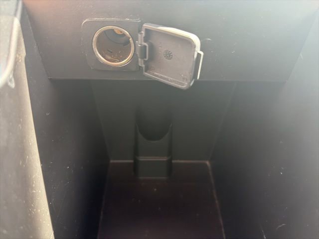 Certified 2018 Ford Explorer XLT AWD/4WD image 38