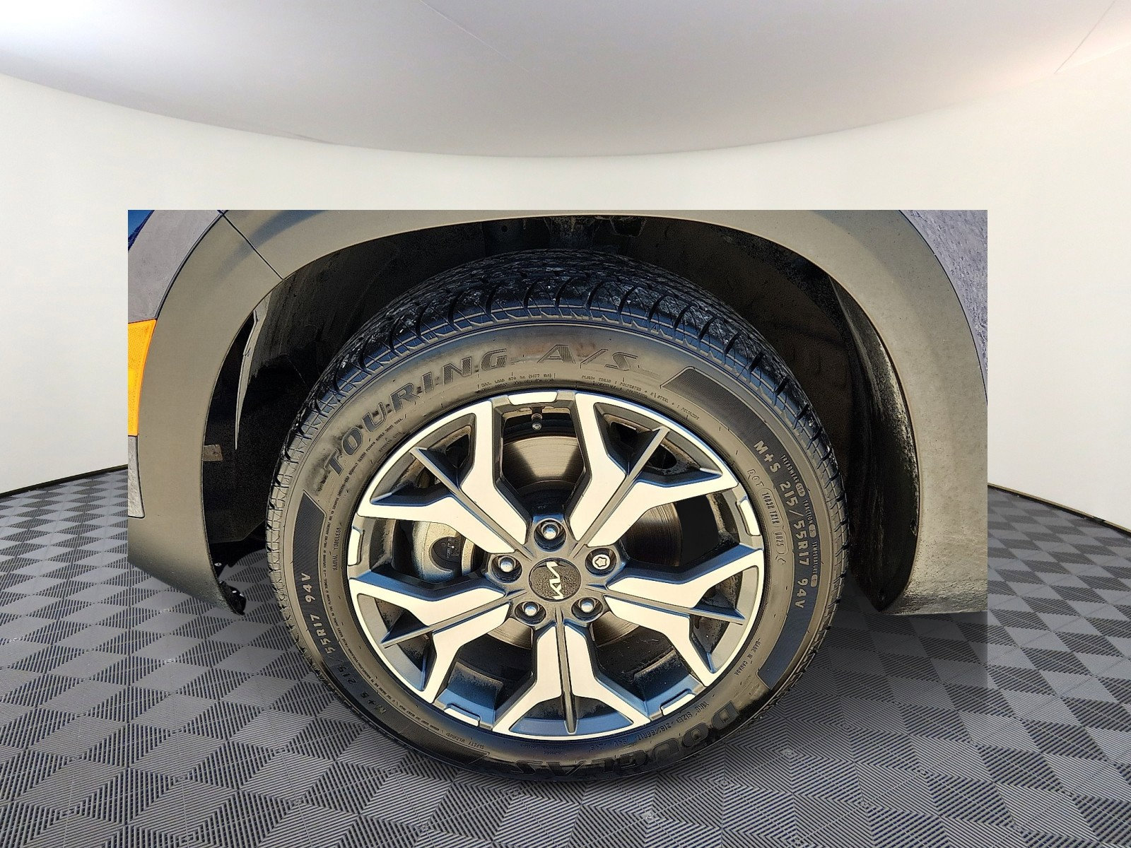 Used 2023 Kia Seltos EX image 6