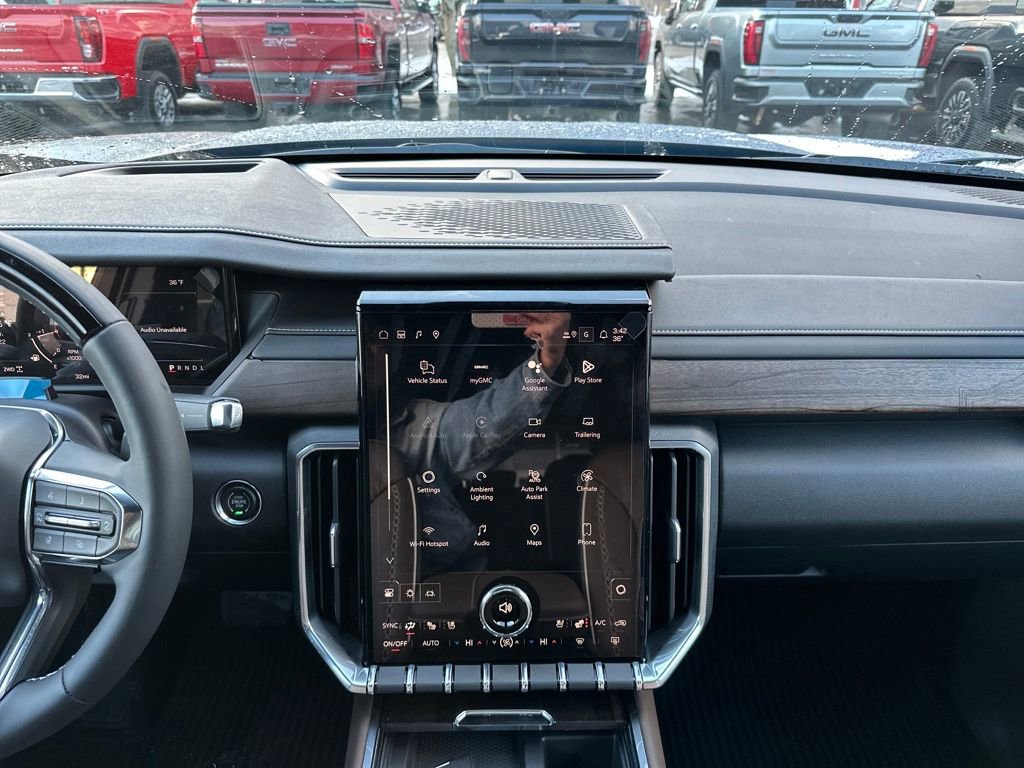 New 2026 GMC Acadia Denali Ultimate AWD/4WD image 18