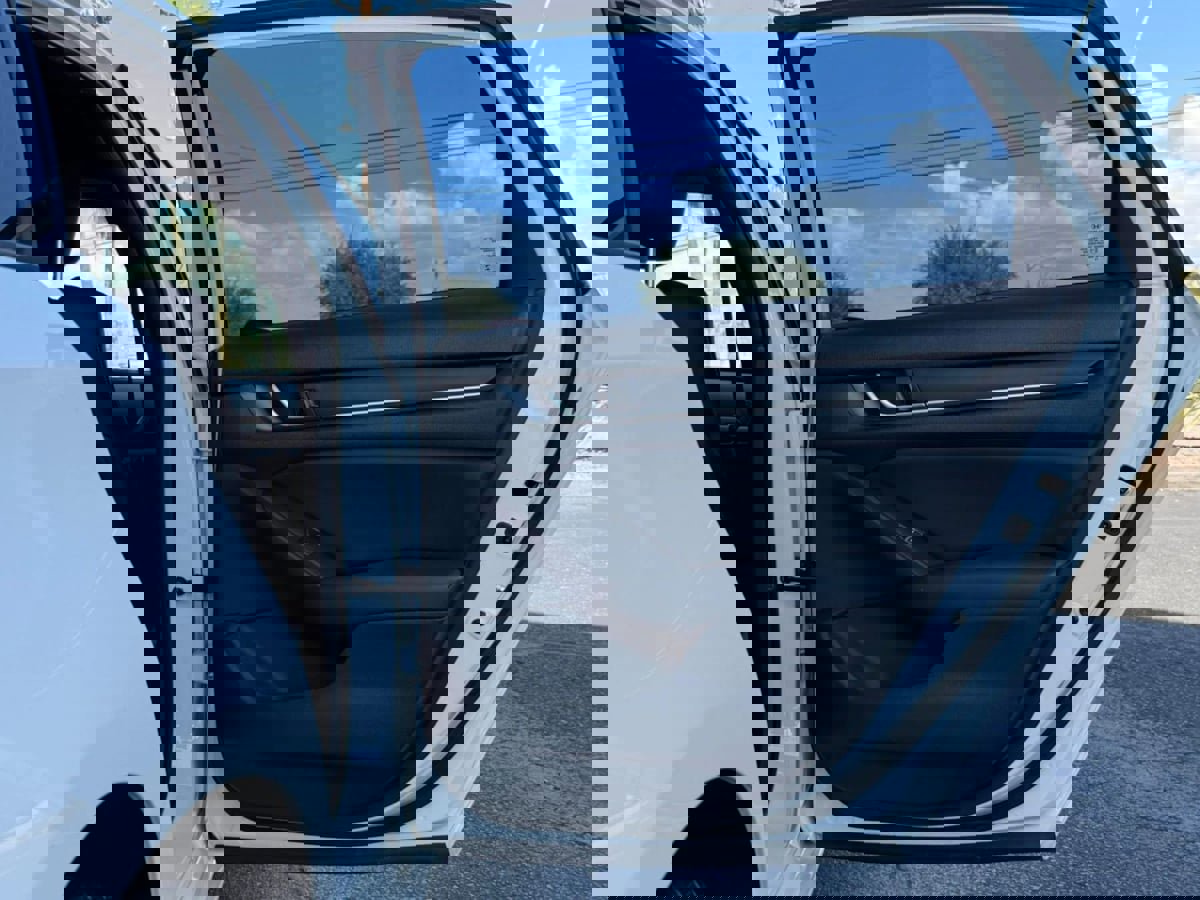 Used 2018 Honda Accord Sport image 53