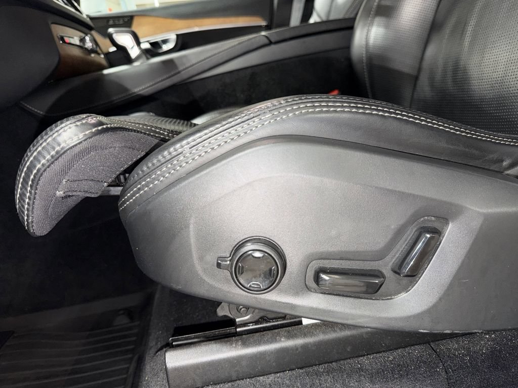 Used 2019 Volvo XC90 T6 Inscription w/ Advanced Package AWD/4WD image 14