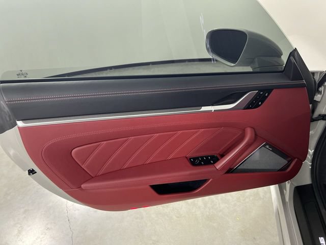 Used 2025 Porsche 911 Turbo AWD/4WD image 19