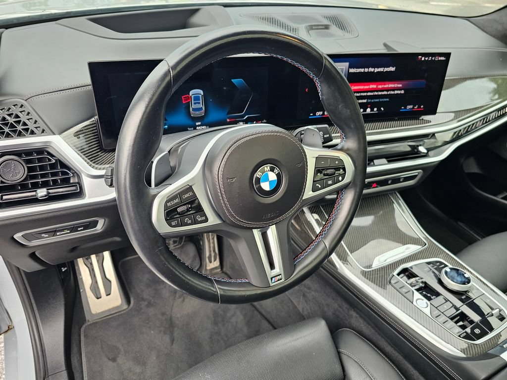Certified 2024 BMW X7 M60i w/ Executive Package AWD/4WD image 15