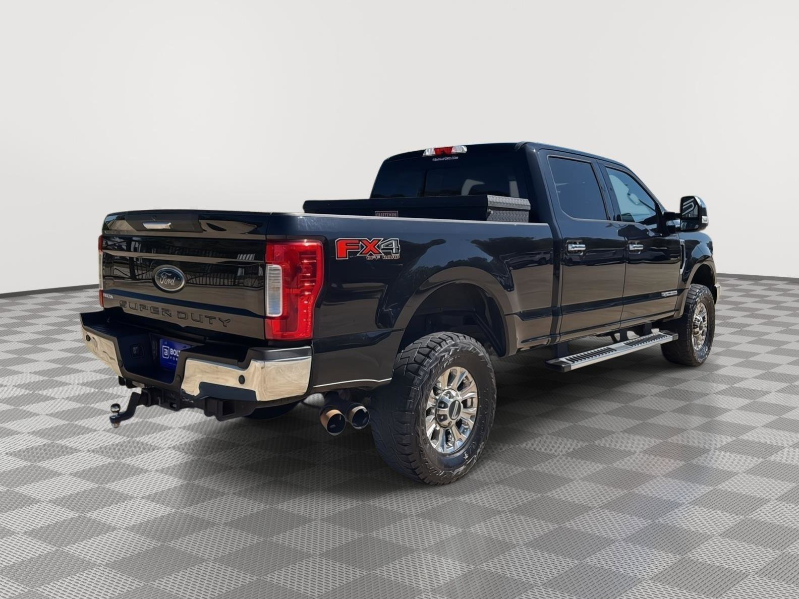 Used 2019 Ford F250 XLT w/ XLT Premium Package image 5