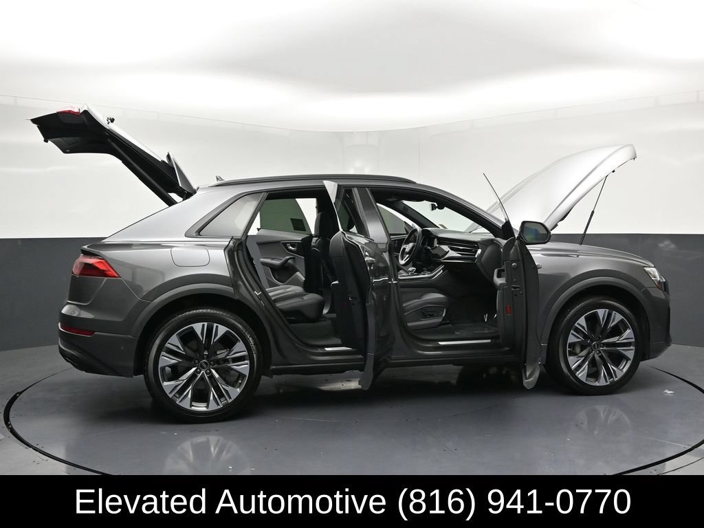 Used 2025 Audi Q8 Premium Plus AWD/4WD image 36