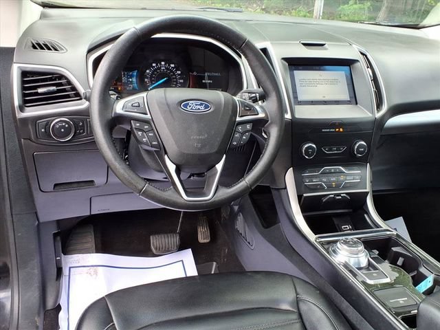 Used 2019 Ford Edge SEL w/ Equipment Group 201A AWD/4WD image 17
