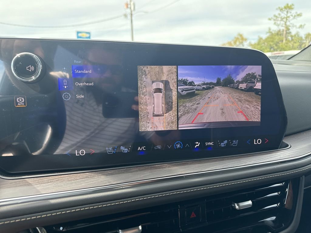 New 2026 Chevrolet Suburban Premier RWD image 14