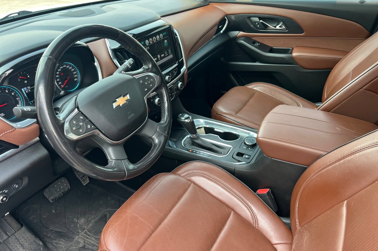 Used 2019 Chevrolet Traverse High Country AWD/4WD image 11