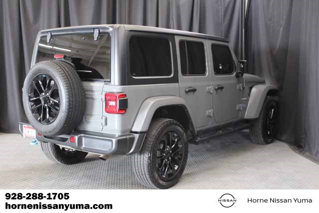 Used 2023 Jeep Wrangler Unlimited Sahara w/ Cold Weather Group AWD/4WD image 13
