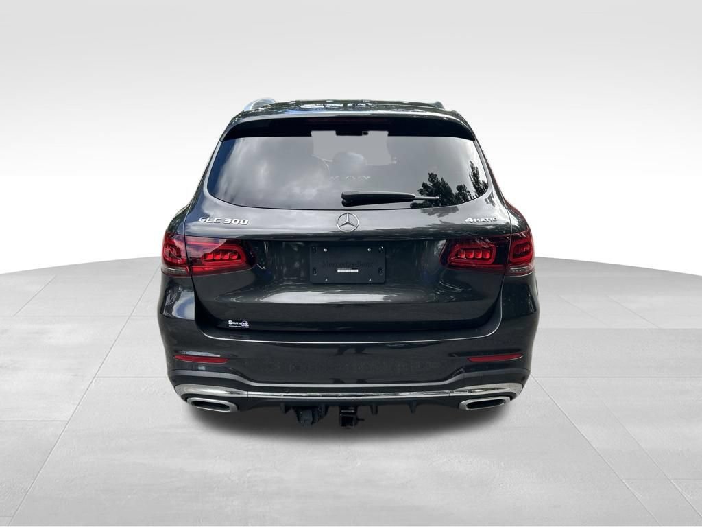 Used 2022 Mercedes-Benz GLC 300 4MATIC image 4