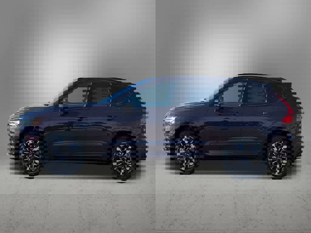 New 2026 Volvo XC60 B5 Plus w/ Protection Package Premier image 3