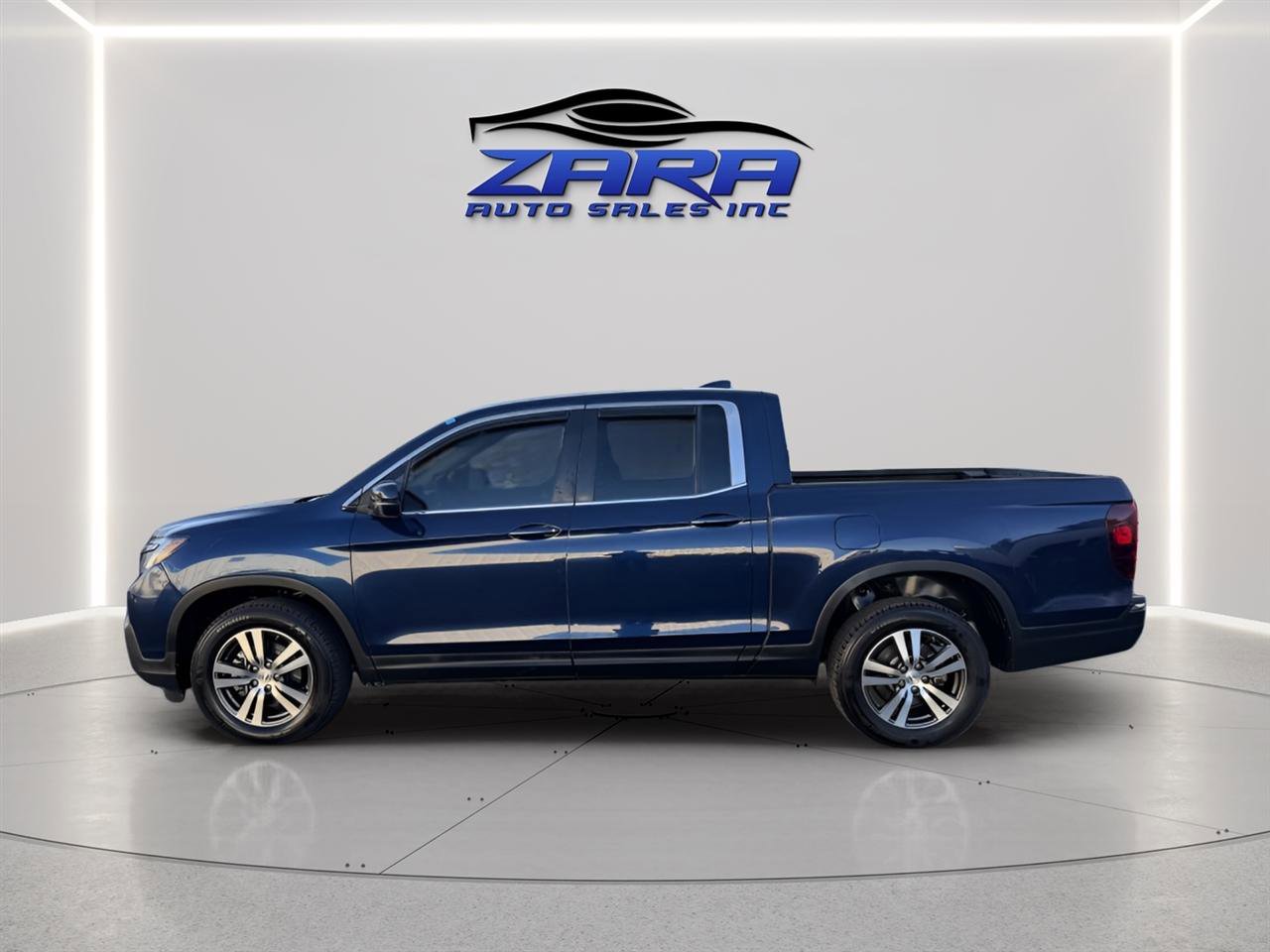 Used 2017 Honda Ridgeline RTS image 3