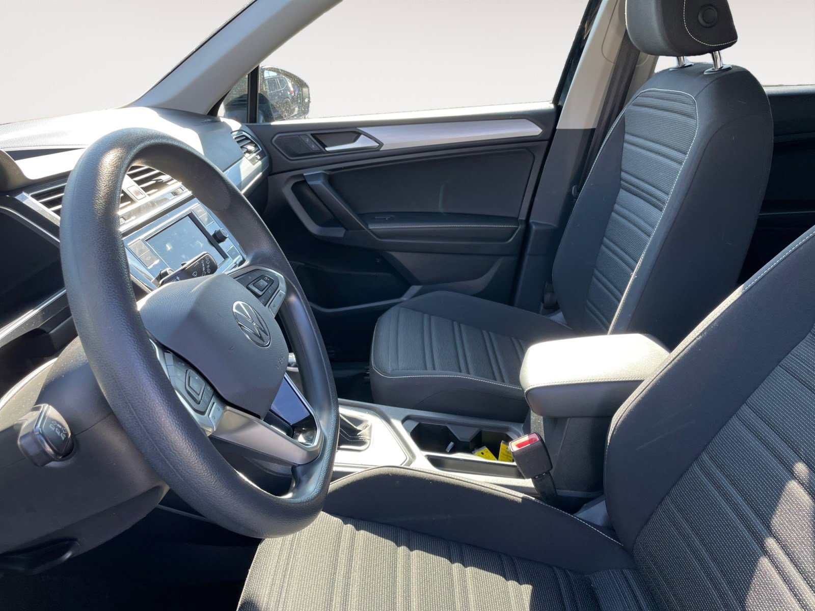 Used 2023 Volkswagen Tiguan S FWD image 10