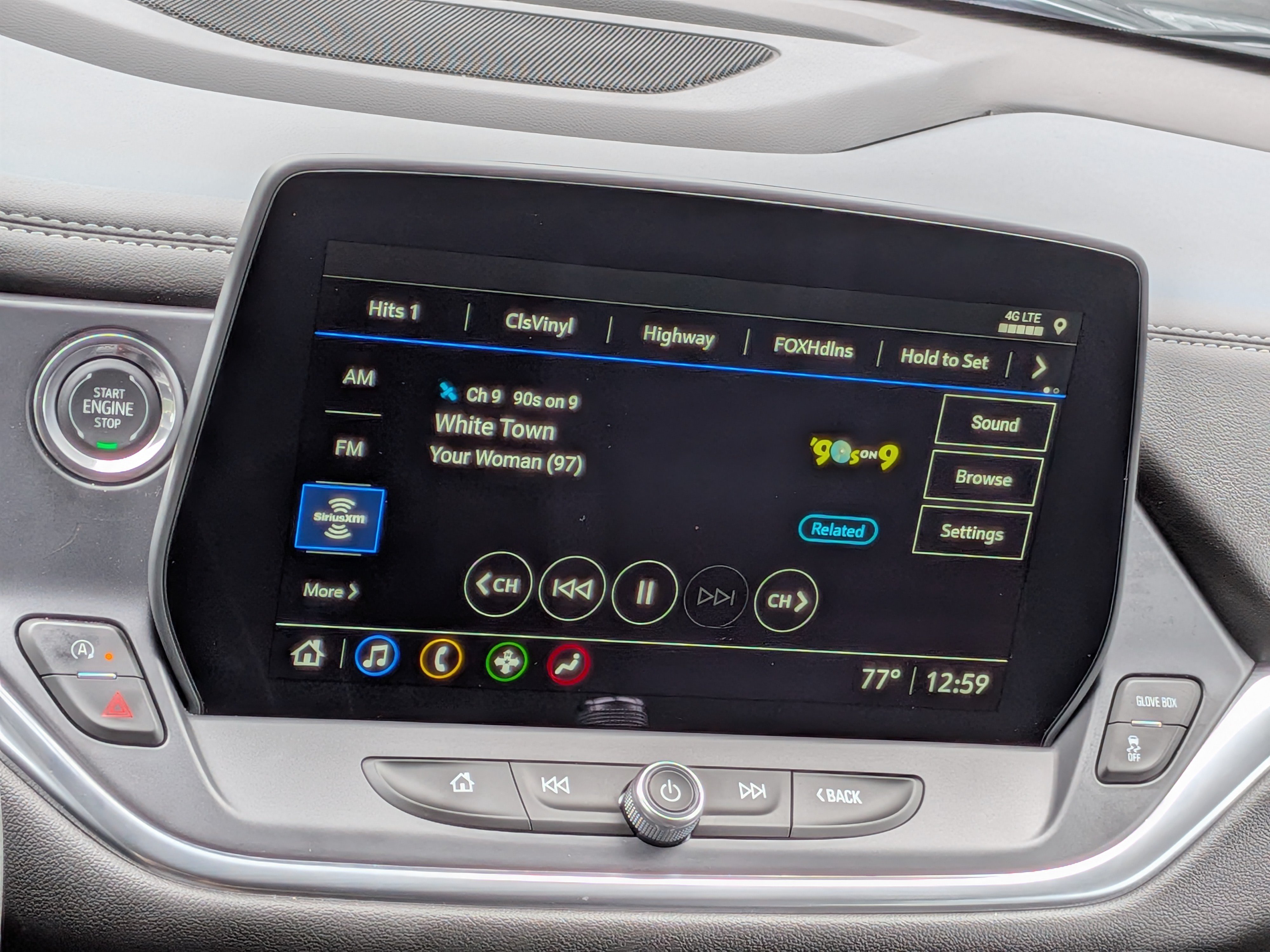 Certified 2024 Chevrolet Blazer LT w/ Midnight/Sport Edition FWD image 18