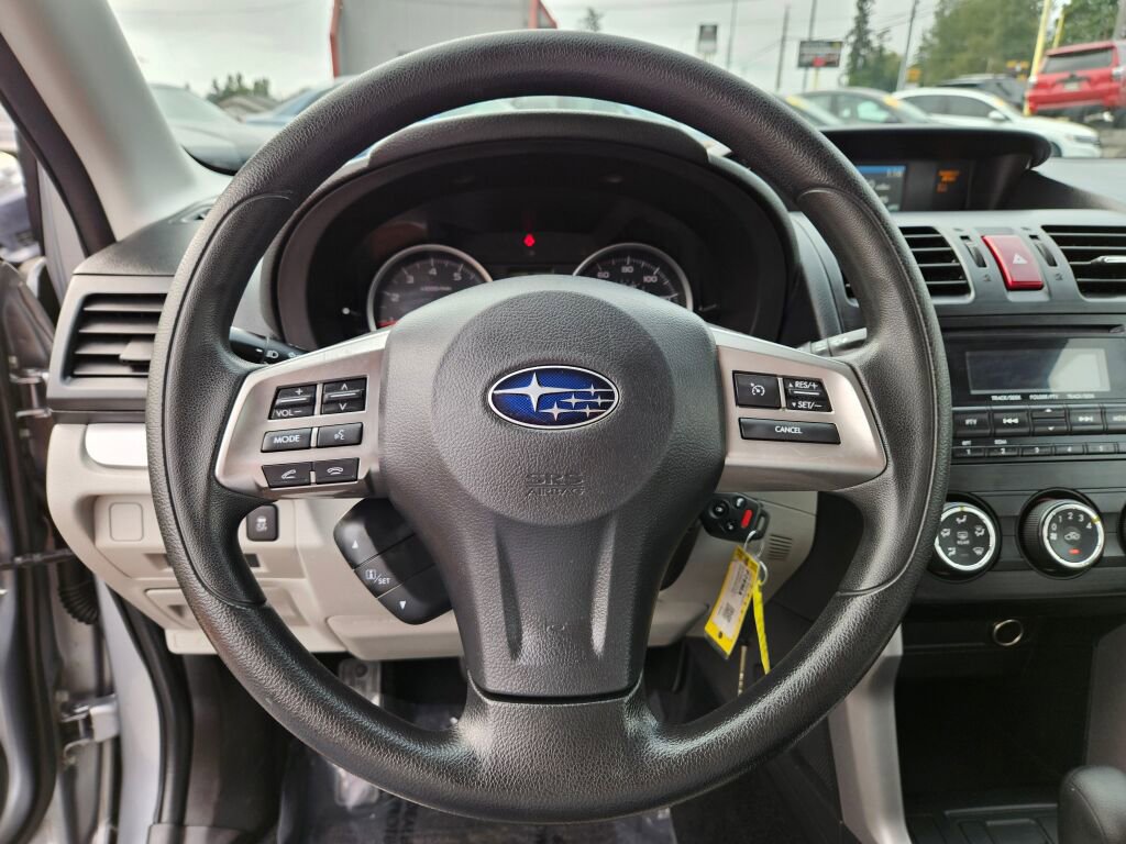 Used 2015 Subaru Forester 2.5i w/ Alloy Wheel Package image 17