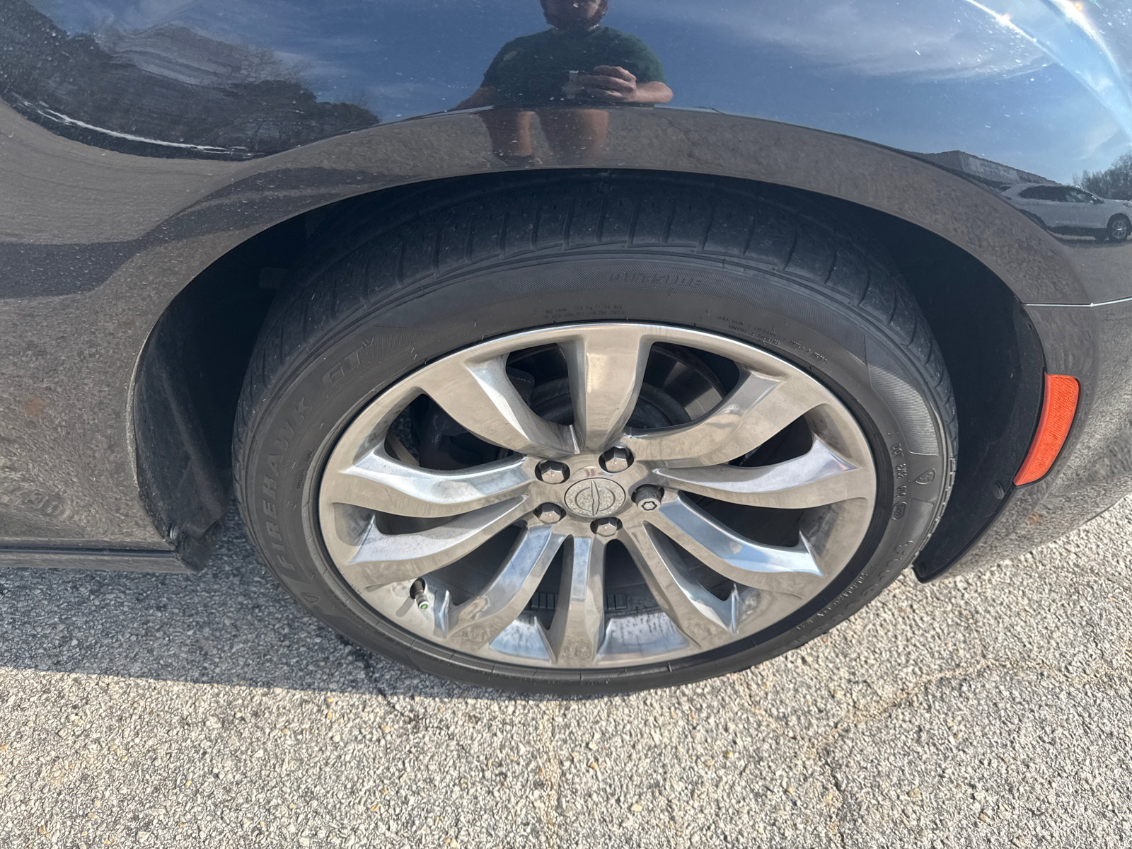 Used 2018 Chrysler 300 Touring w/ Chrome Appearance Package image 12