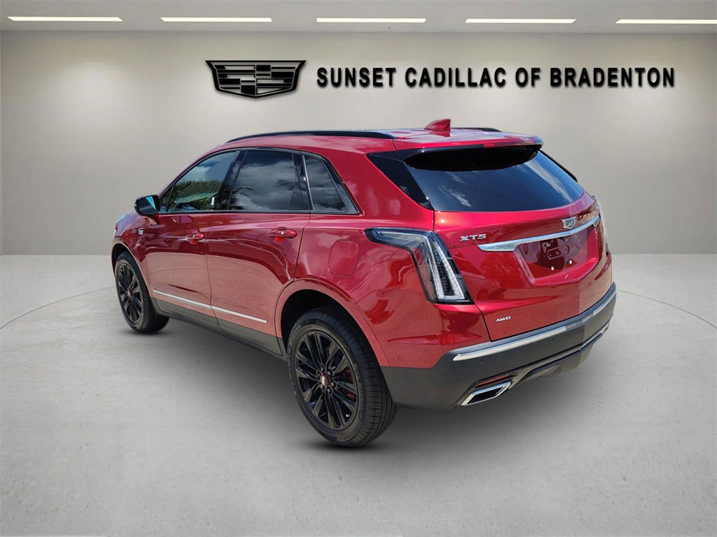 New 2026 Cadillac XT5 Sportv w/ LPO, Red Accent Package AWD/4WD image 6