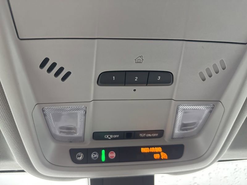 Used 2021 Chevrolet Equinox LT AWD/4WD image 34