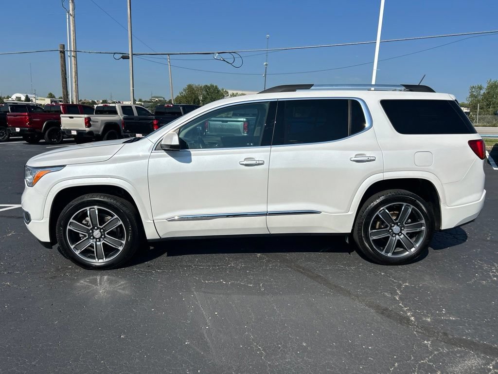 Used 2019 GMC Acadia Denali w/ Technology Package AWD/4WD image 8