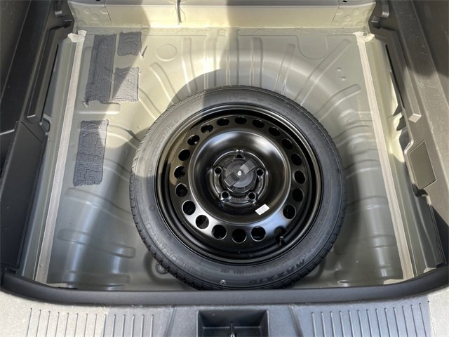 Used 2025 Chevrolet Trax LT w/ LT Convenience Package image 38