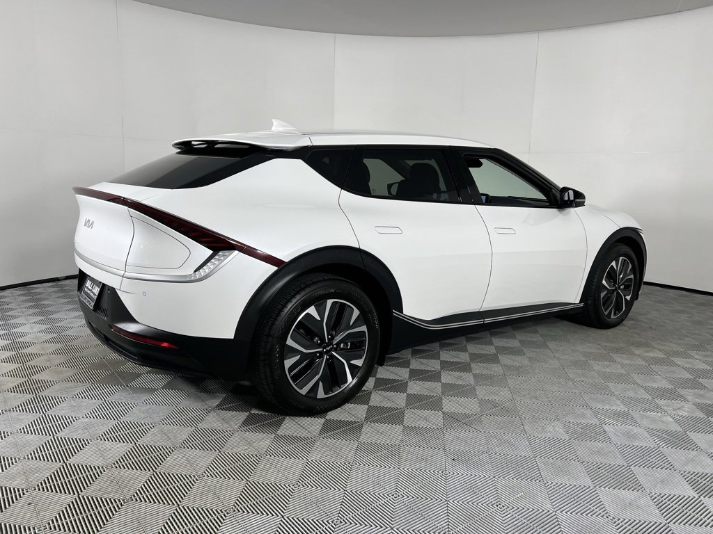 Used 2024 Kia EV6 Light image 8