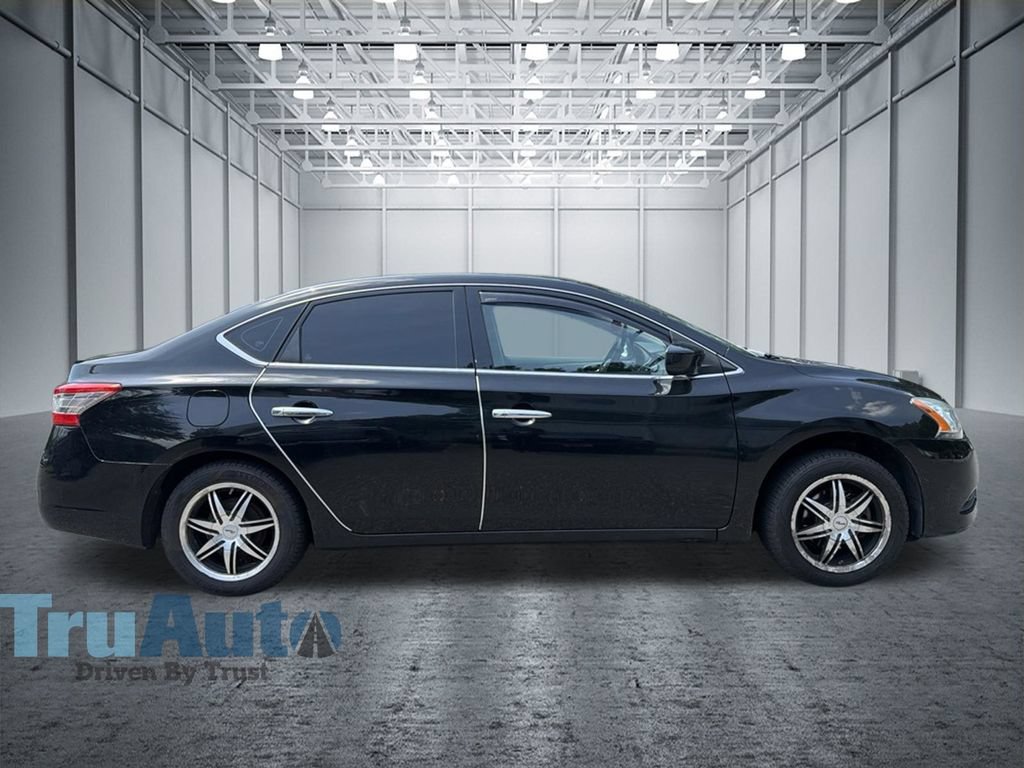 Used 2014 Nissan Sentra SV w/ SV Driver Package FWD image 9