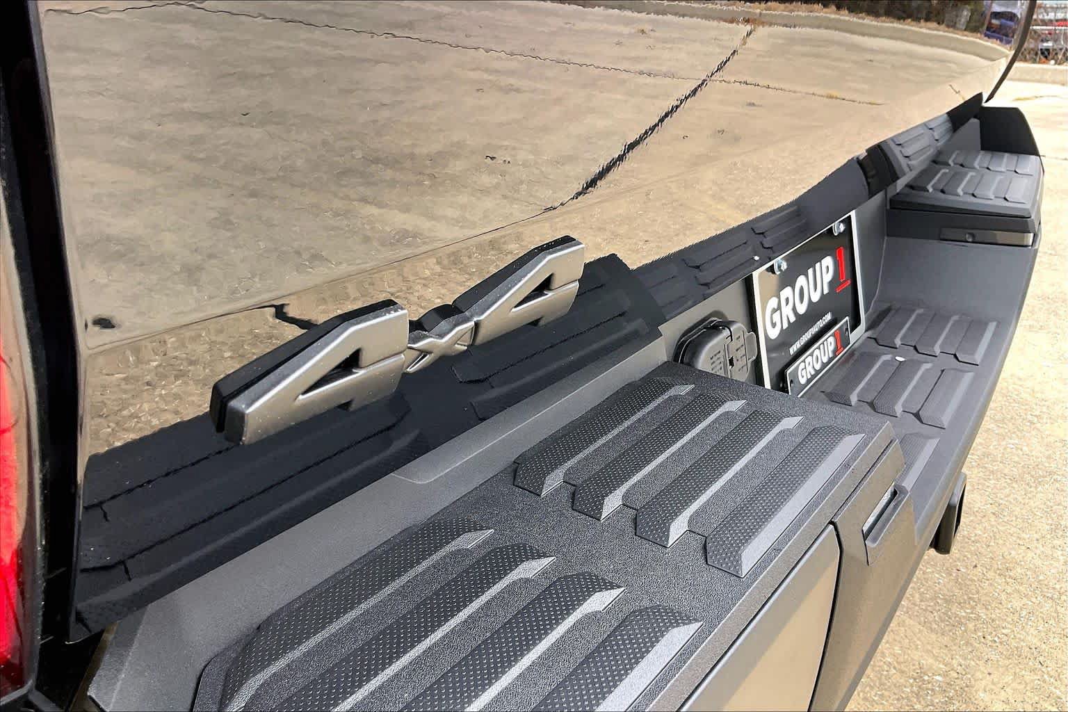 New 2026 Toyota Tundra SR5 AWD/4WD image 15