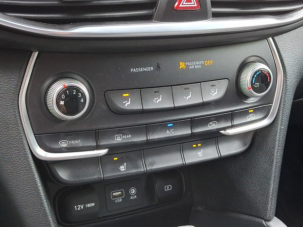Used 2019 Hyundai Santa Fe SEL AWD/4WD image 18