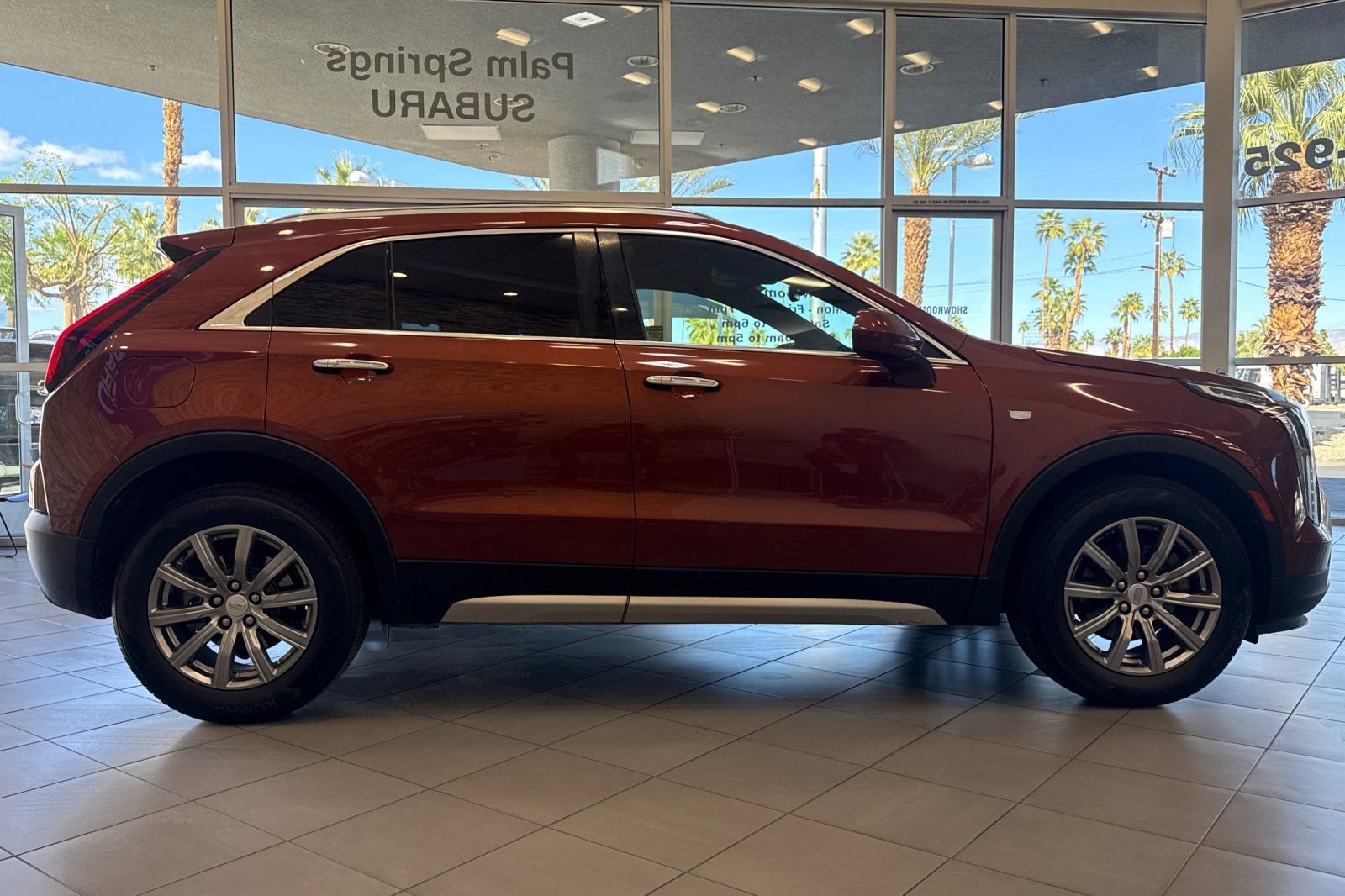 Used 2019 Cadillac XT4 Premium Luxury image 6
