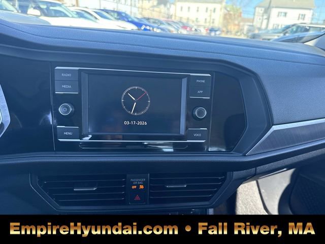 Used 2024 Volkswagen Jetta SE image 22