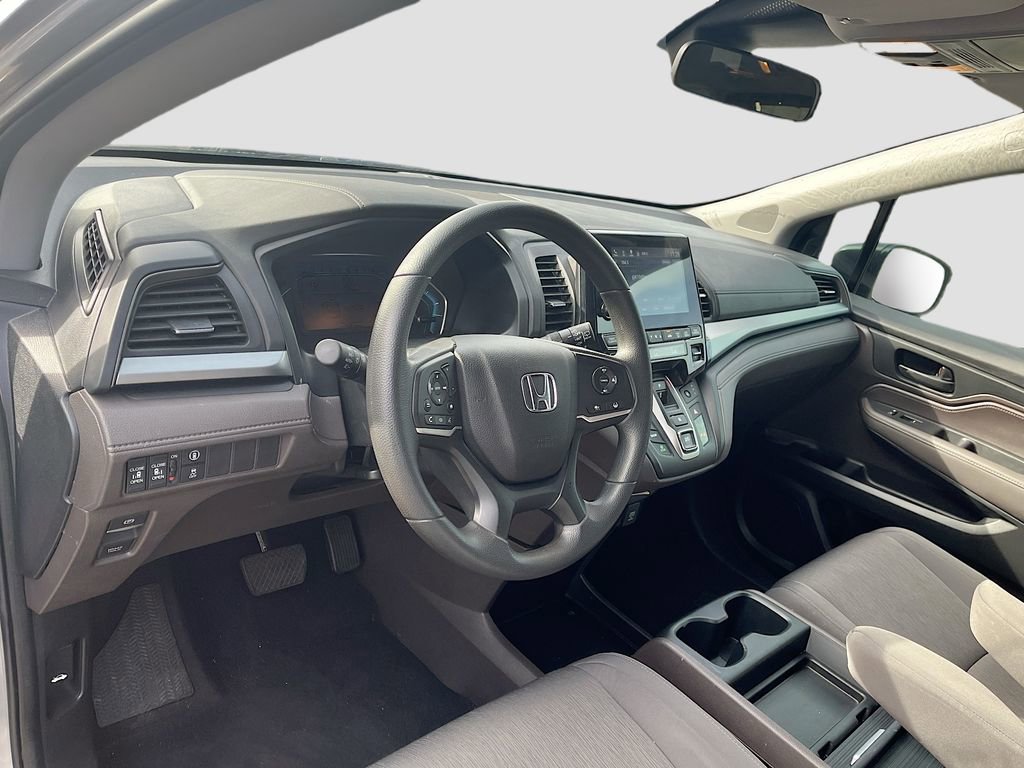 Used 2023 Honda Odyssey EX image 9