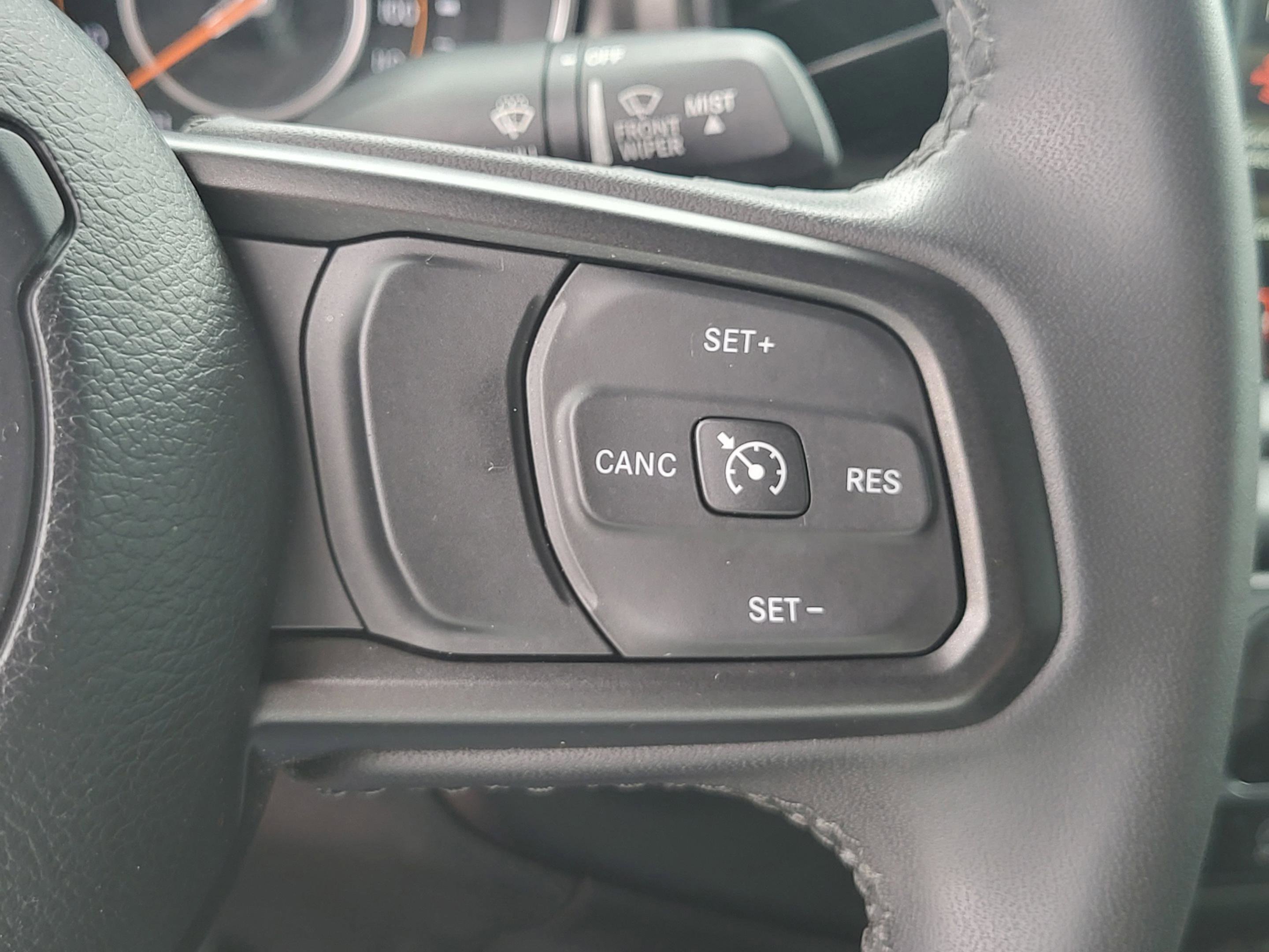 Used 2023 Jeep Gladiator Sport image 21