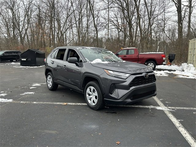Used 2024 Toyota RAV4 LE image 21