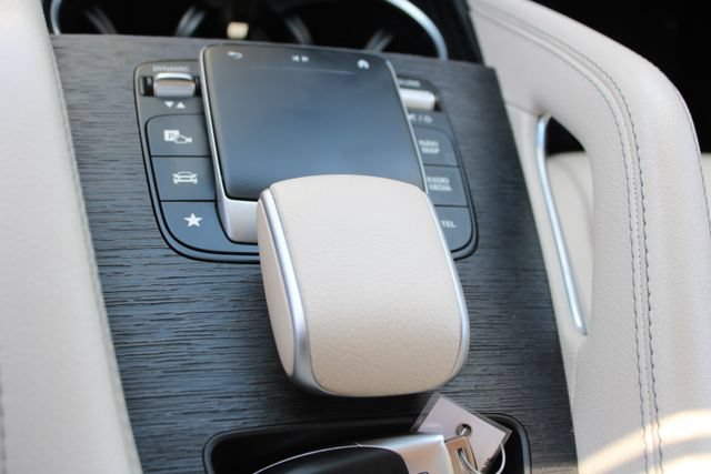 Used 2022 Mercedes-Benz GLE 350 image 18